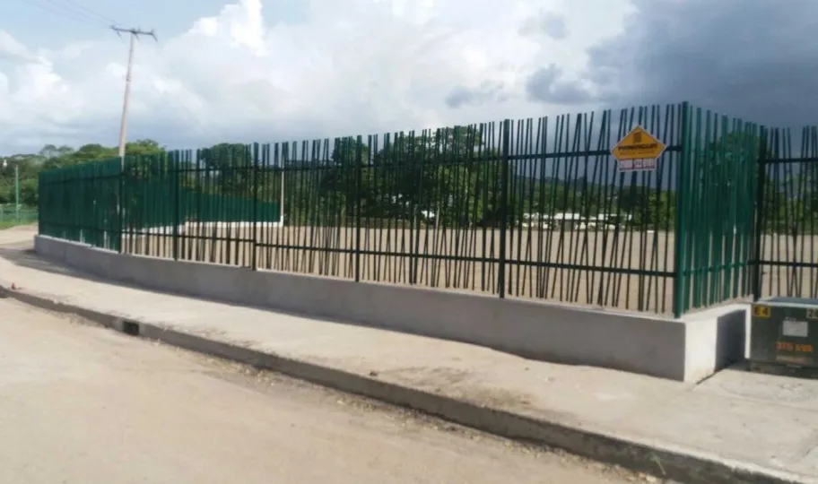 Reja Bambú en acero galvanizado con pintura horneada